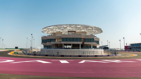 Катар ввалил $350 млн на украшение автодрома для «Ф-1». Паддок – как Таймс Сквер, разнополые молитвенные комнаты, недоделки