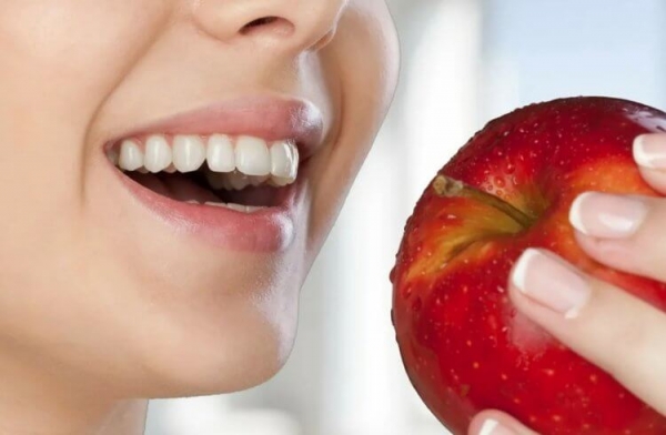 Неожиданные продукты, которые разрушают наши зубы каждый день - Hi-News.ru