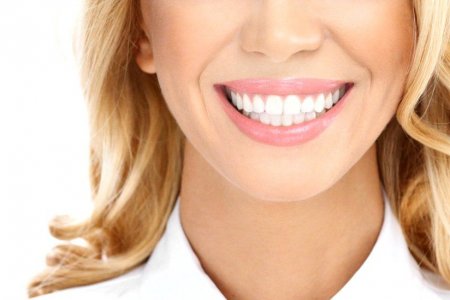 Видно по зубам. Какие болезни может заподозрить стоматолог?