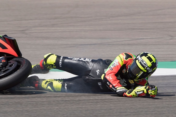 Элитного пилота MotoGP забанили за допинг. Первый залет в гонках за семь лет, усиления контроля требовали еще год назад