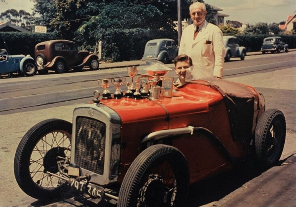 Пять главных авто основателя «Макларена»: первая личная – за $110, первая в оранжевом, первый болид «Ф-1» и первая дорожная модель