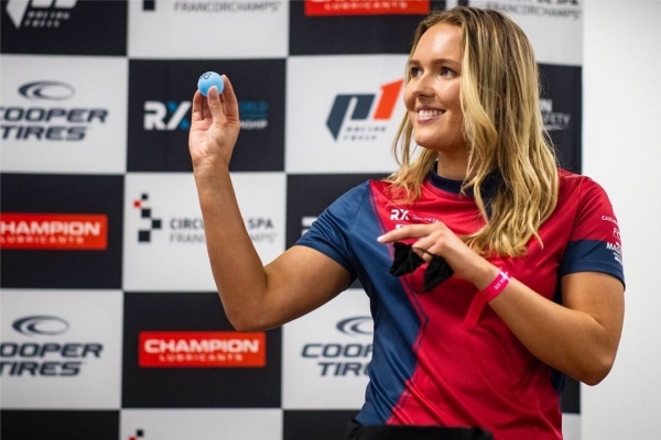 Клара Андерссон – первая девушка в главном чемпионате по ралли-кроссу. Заняла четвертое место в первой же гонке!