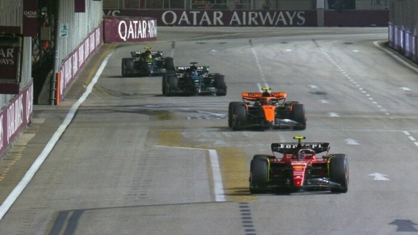 Сайнс спасает победу для Ferrari. Мучения Red Bull под ночным небом Сингапура. Обзор Гран-При Сингапура