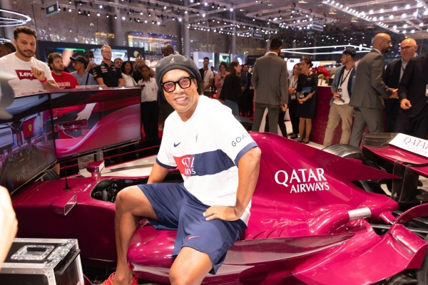Бекхэм и Рональдиньо украсили Гран-при Катара – но не ради коронации Ферстаппена. Отрабатывали миллионы от шейхов