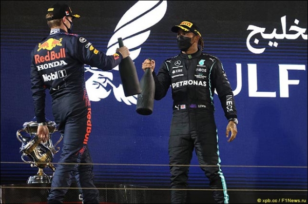 Начало!Red Bull vs Mercedes, или коротко итоги первого этапа