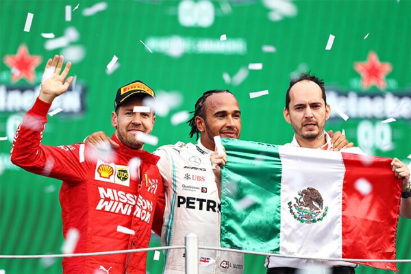 Хэмилтон выиграл в Мексике под жалобы на тактику и машину. Ему до сих пор нужно восхищение