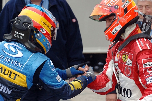 15 лет назад Михаэль Шумахер показал лучшего себя в последней гонке за «Феррари». Бросок после финального пит-стопа – абсолют его гения