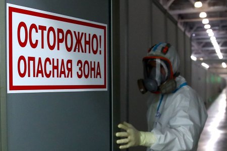 Академик РАН спрогнозировал окончание пандемии в России не раньше 2021 года