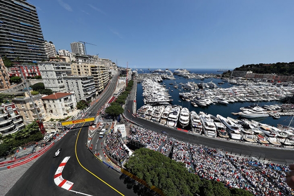 Домашний Гран-при почти половины пилотов «Ф-1» – Монако. Только здесь они спят в собственных кроватях и готовят себе завтрак перед гонкой