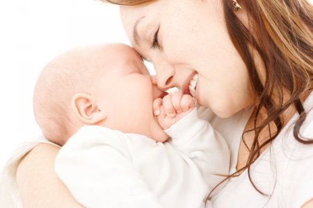 Гормон окситоцин активирует материнский инстинкт