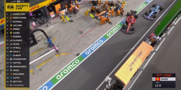 Что случилось на Гран-при Нидерландов: «Мерседес» рискнул с тактикой и схватился за победу, но Ферстаппену на реванш хватило прямой