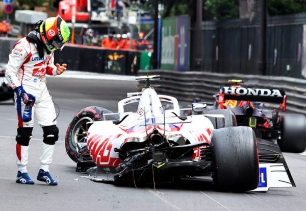 Мик Шумахер провел первый сезон в «Формуле-1» неплохо, но не более