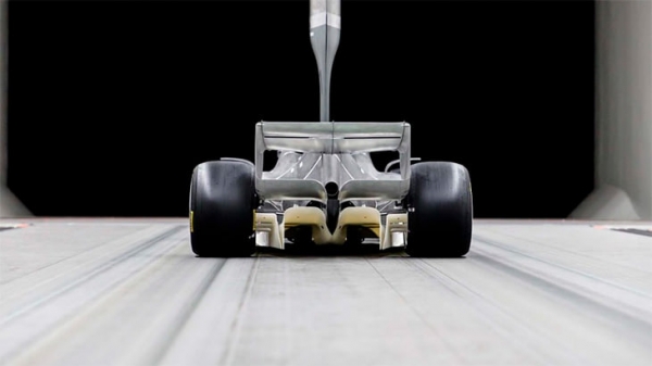 «Формула-1» уже испытывает машину 2021 года: похоже, обгонов в будущем станет больше