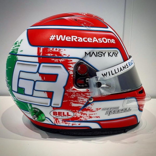 Гонщики «Ф-1» подготовили особые шлемы для Гран-при Италии: огромная пицца, редкий лазурный цвет и очень блестящая краска