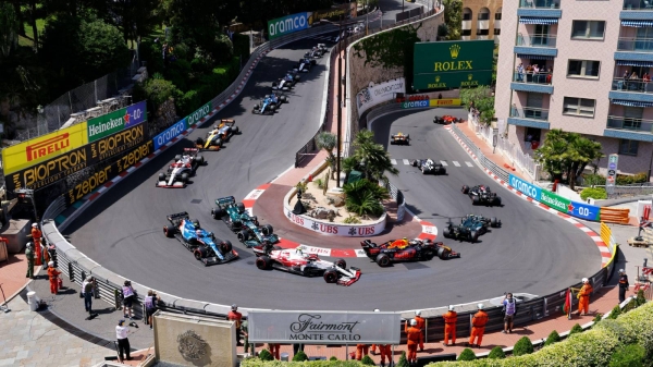 Кажется, Zepter спонсировал Гран-при Монако целую вечность – под его баннером сталкивались Шумахер и Монтойя. А теперь бренд пропал с трека
