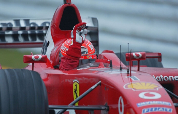 В «Ф-1» – рекорд по цене болида: $15 млн за «Феррари» Шумахера. На ней Михаэль выиграл 5 гонок и шестой титул